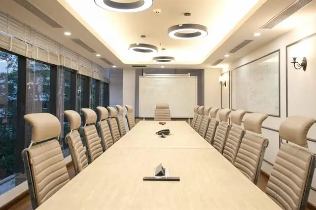 Enterprise boardroom managed by AIHP